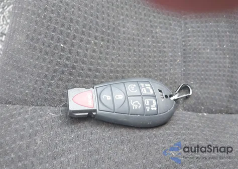 2013 Dodge Grand Caravan Crew из США, поврежденный, VIN 2C4RDGDG6DR538855